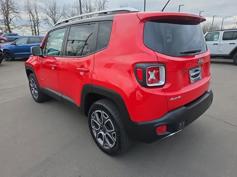 Used 2016 Jeep Renegade Limited image 3