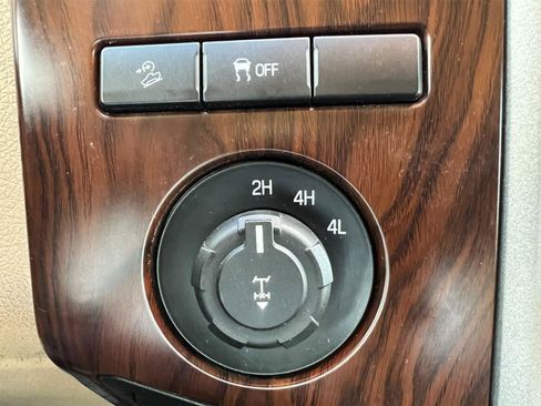 Used 2014 Ford F250 Lariat w/ Lariat Ultimate Package AWD/4WD image 42