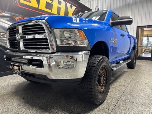 Used 2017 RAM 2500 Big Horn AWD/4WD image 2