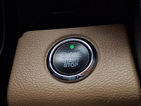 Used 2019 Ford F350 Lariat w/ Lariat Ultimate Package image 15