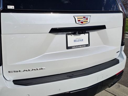 New 2026 Cadillac Escalade ESV Platinum Sport image 15