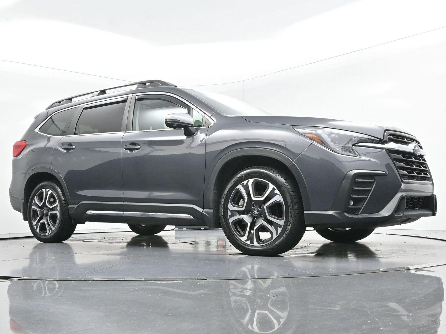 Used 2023 Subaru Ascent Limited w/ Technology Package AWD/4WD image 45