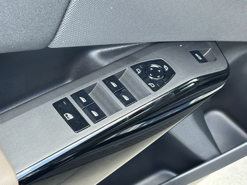 Used 2026 BMW X3 xDrive30 w/ Convenience Package image 14