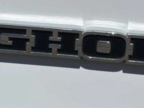 Used 2023 RAM 2500 Big Horn w/ Level 1 Equipment Group AWD/4WD image 23
