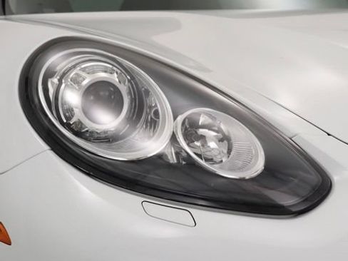 Used 2016 Porsche Panamera Edition w/ Premium Package Plus RWD image 10