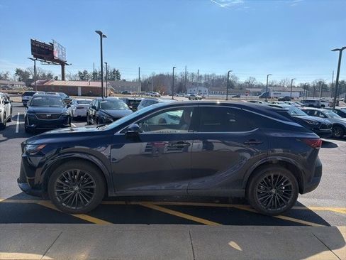 Used 2024 Lexus RX 350 Premium w/ Convenience Package image 3