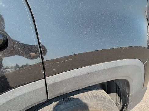 Used 2020 Jeep Renegade Altitude FWD image 4