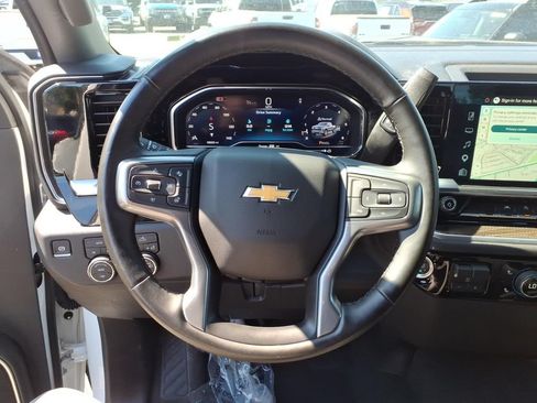 Used 2025 Chevrolet Silverado 1500 LT w/ Work Truck Package AWD/4WD image 31