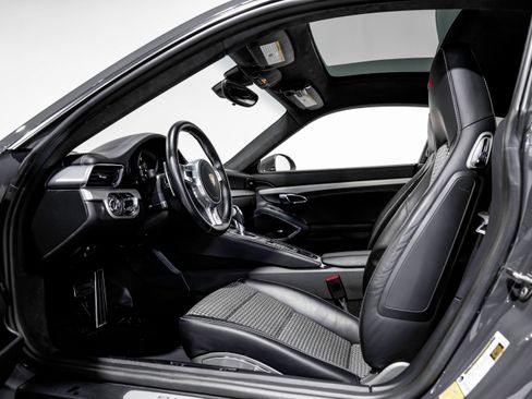Used 2014 Porsche 911 50th Anniversary Edition image 21