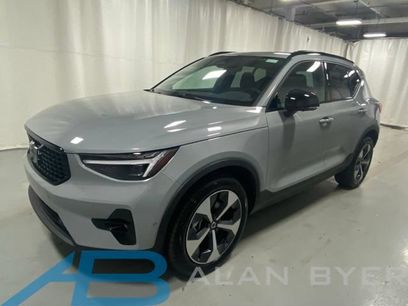 Used 2026 Volvo XC40 B5 Plus