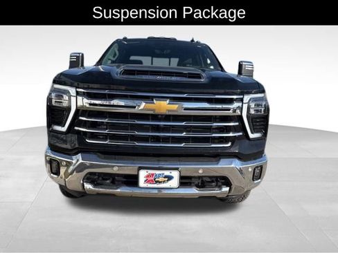 Certified 2025 Chevrolet Silverado 2500 LTZ w/ LTZ Premium Package image 2