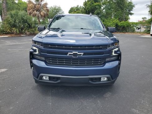 Used 2022 Chevrolet Silverado 1500 RST w/ Z71 Off-Road Package AWD/4WD image 2