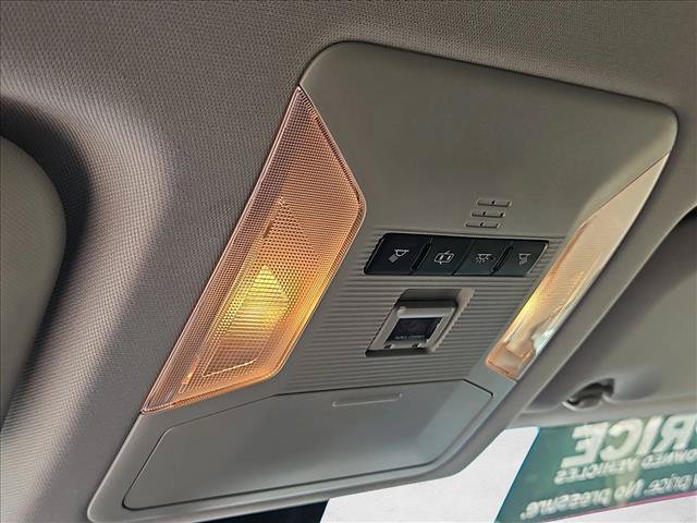 Used 2019 Toyota RAV4 LE w/ All Weather Liner Package FWD image 20