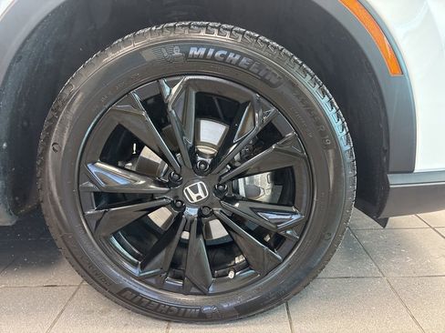 Used 2024 Honda CR-V Sport Touring image 10