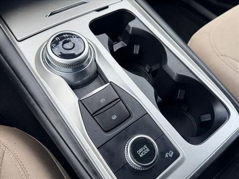Certified 2023 Ford Explorer XLT AWD/4WD image 17