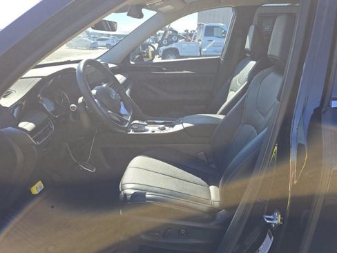 Certified 2025 INFINITI QX60 Pure image 9