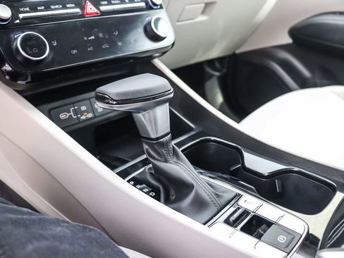 Certified 2025 Hyundai Tucson SEL image 21