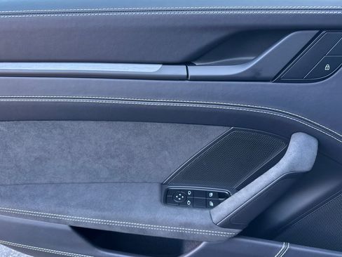 Used 2022 Porsche 911 GT3 image 12