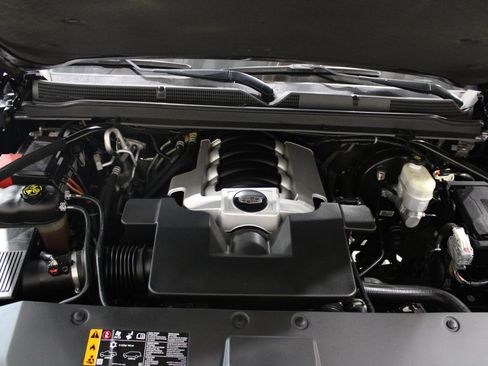 Used 2019 Cadillac Escalade Premium Luxury image 46