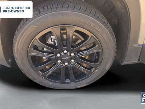 Used 2023 GMC Acadia SLT w/ Elevation Edition AWD/4WD image 21