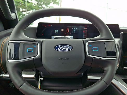 New 2027 Ford Expedition Tremor w/ Driver's Package AWD/4WD image 12