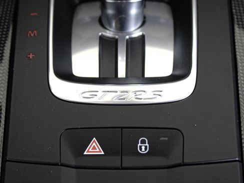 Used 2018 Porsche 911 GT2 RS RWD image 45