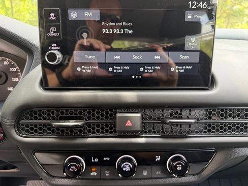 New 2026 Honda HR-V LX image 20