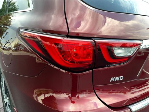 Used 2019 INFINITI QX60 Luxe w/ Sensory Package AWD/4WD image 23