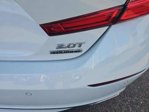 Used 2020 Honda Accord Touring image 5