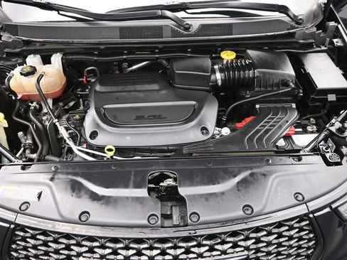 Used 2021 Chrysler Pacifica Touring w/ Cold Weather Group image 22