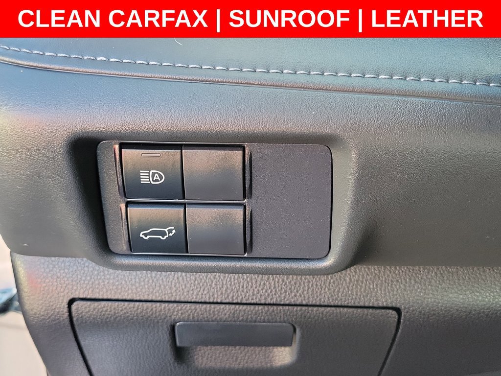 Used 2022 Toyota Highlander XLE FWD image 26