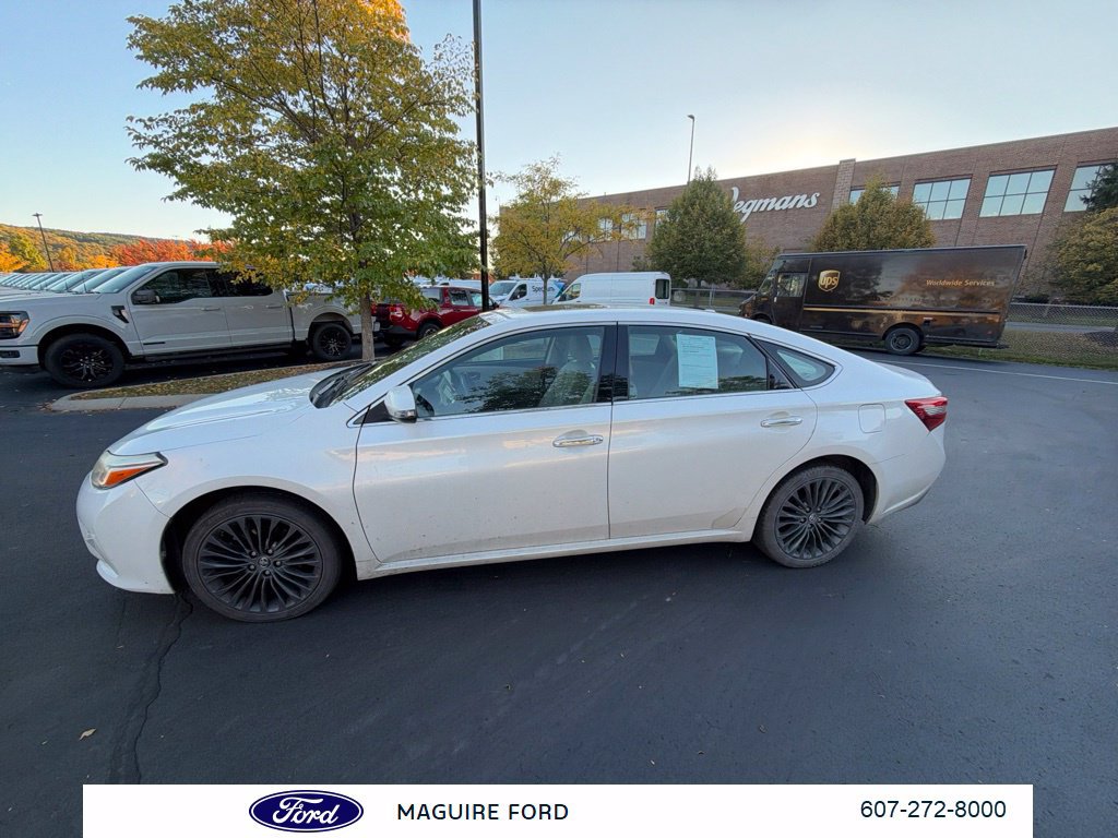 Used 2018 Toyota Avalon Touring w/ Carpet Mat Package FWD image 7