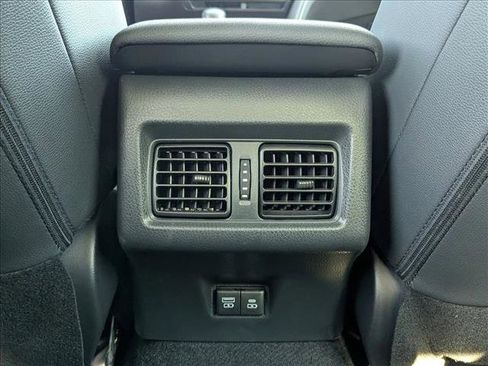 Certified 2025 Toyota Camry SE image 16