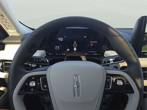 New 2026 Lincoln Aviator Reserve image 19