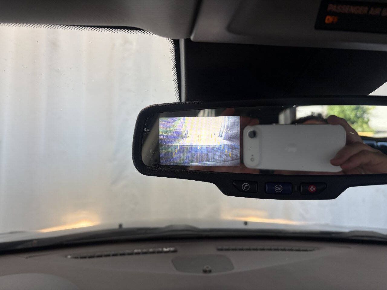 Used 2012 Cadillac SRX Luxury FWD image 17