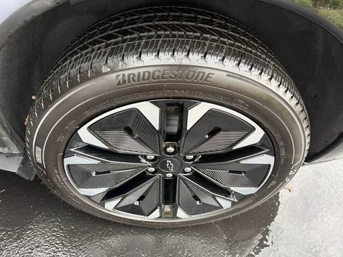 Certified 2024 Chevrolet Blazer EV RS AWD/4WD image 23