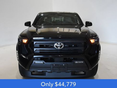 New 2026 Toyota Tacoma SR5 AWD/4WD image 2