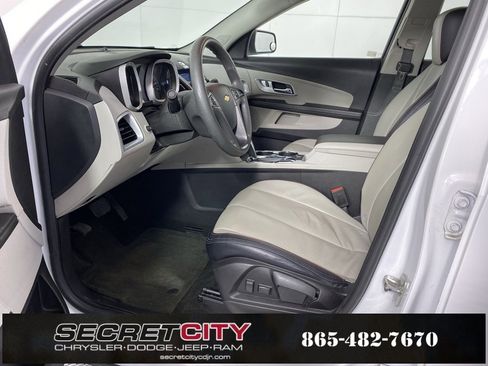 Used 2015 Chevrolet Equinox LS image 11