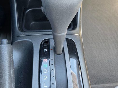 Used 2002 Toyota Camry LE image 19