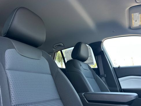 New 2026 Chevrolet Trax LT FWD image 17