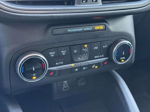 Used 2025 Ford Escape Active w/ Cold Weather Package image 23