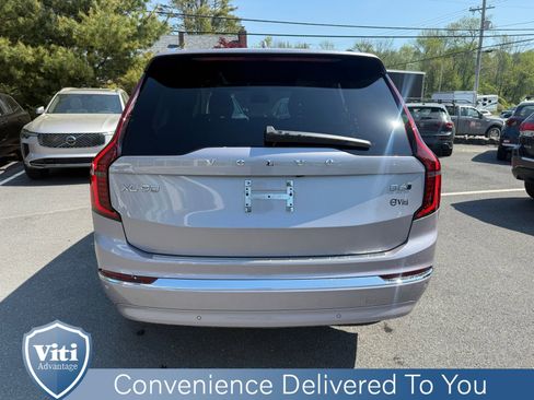 Used 2026 Volvo XC90 B6 Plus w/ Protection Package Premier AWD/4WD image 7