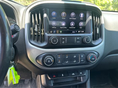 Used 2020 Chevrolet Colorado LT AWD/4WD image 12