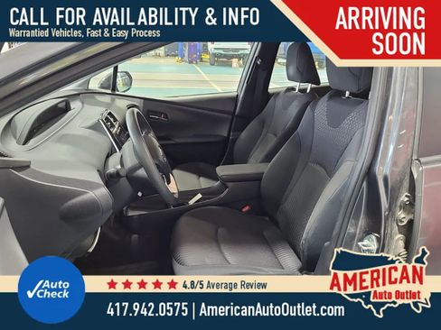 Used 2018 Toyota Prius Two w/ Prius Two Safety Plus Package FWD image 4
