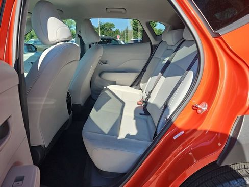 Certified 2024 Hyundai Kona SEL AWD/4WD image 27
