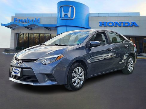 Used 2014 Toyota Corolla LE image 6