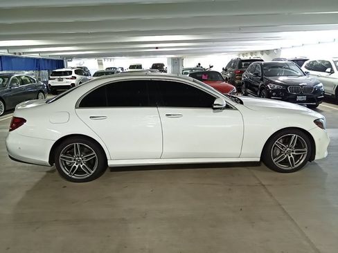 Used 2019 Mercedes-Benz E 450 4MATIC Sedan image 4