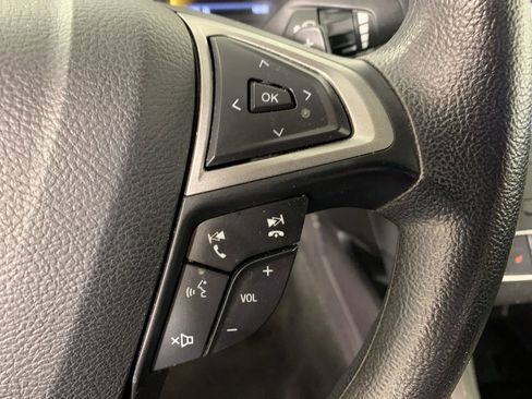 Used 2019 Ford Fusion SE image 21