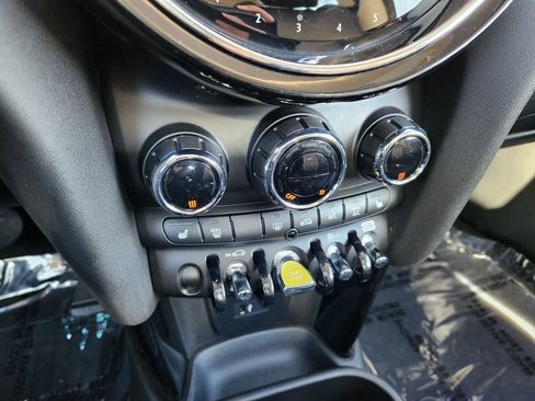 Used 2023 MINI Cooper SE image 25