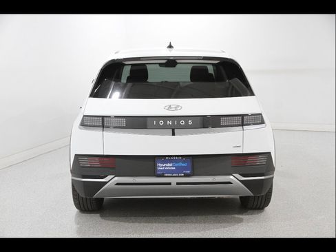 Certified 2024 Hyundai Ioniq 5 SEL AWD/4WD image 22